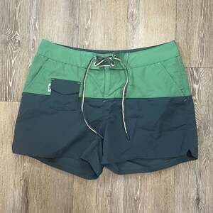 Stio Women’s Downwater Swim/Board Short Teal/Navy Size 10